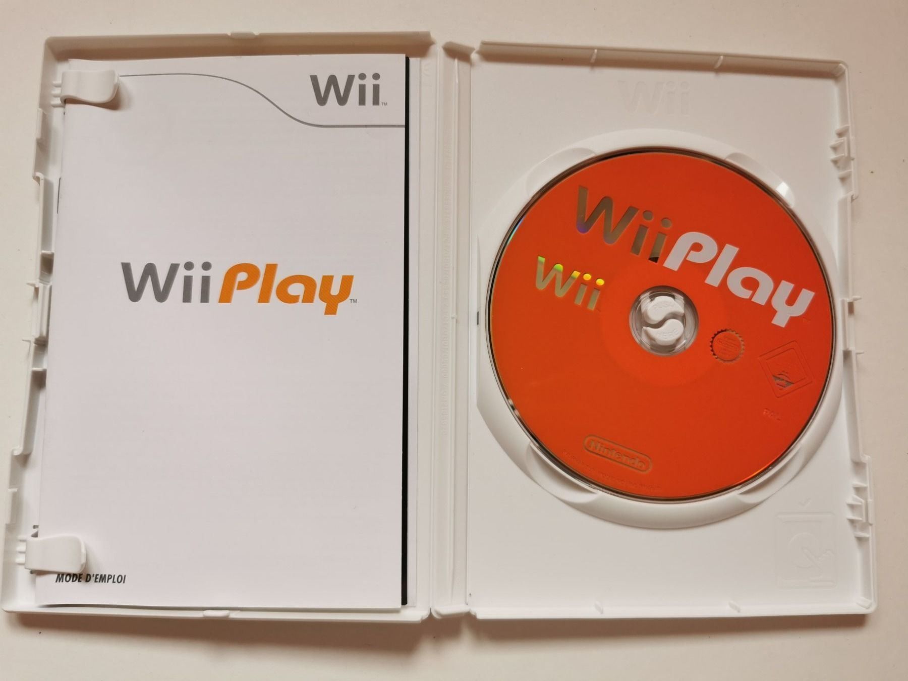 Nintendo Giochi: Wii -  Wii Play – Usato da Lenzburg venduto da eyworld 1