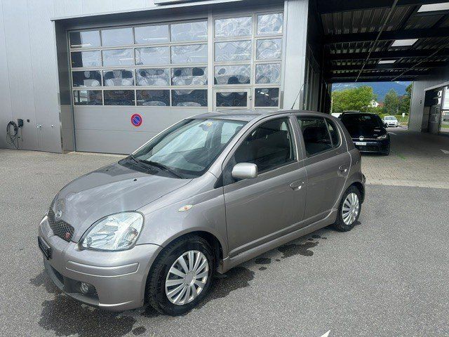 Toyota Automobili: Toyota Yaris 1.5 TS – Usato da Oberriet SG venduto da jeepv8