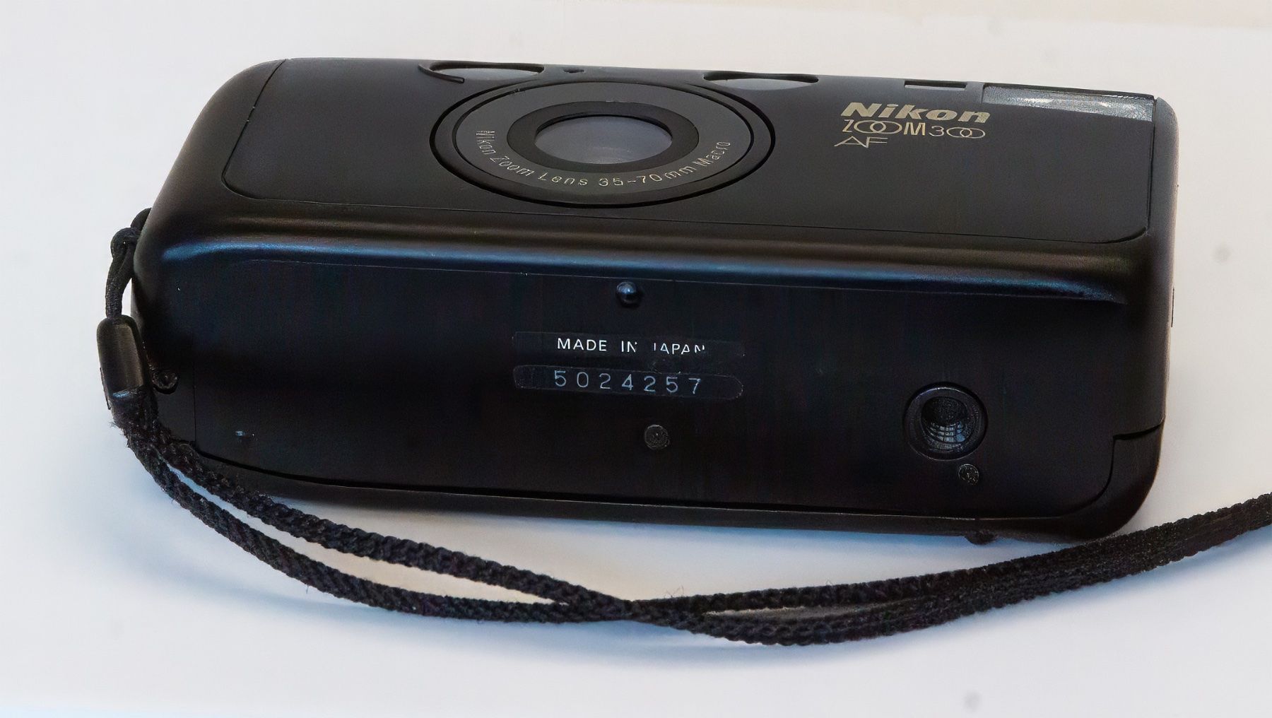 Nikon Kamera: Nikon ZOOM 300 AF – Gebraucht aus Zürich von phueni 2
