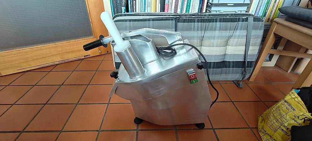 Elettrodomestici da cucina: Gemüseschneider Eco von Gastro Hero – Usato da Lätti venduto da saendae 2