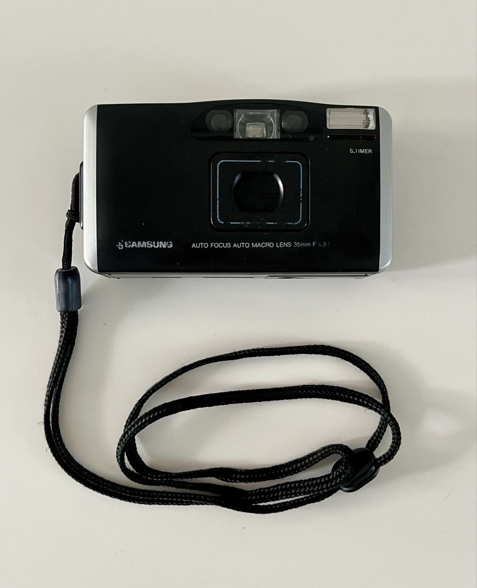 Samsung Fotocamera: Analoge Kamera / Samsung – Usato da Basel venduto da Samo_Li 1