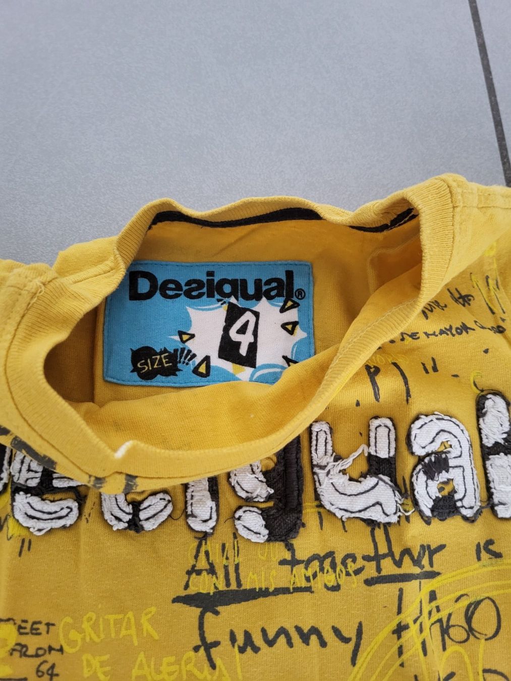 Desigual Lotti & Set di vestiti: Marken Desigual GAP Kleidepaket gr. 104 – Usato da Boswil venduto da i12i 8