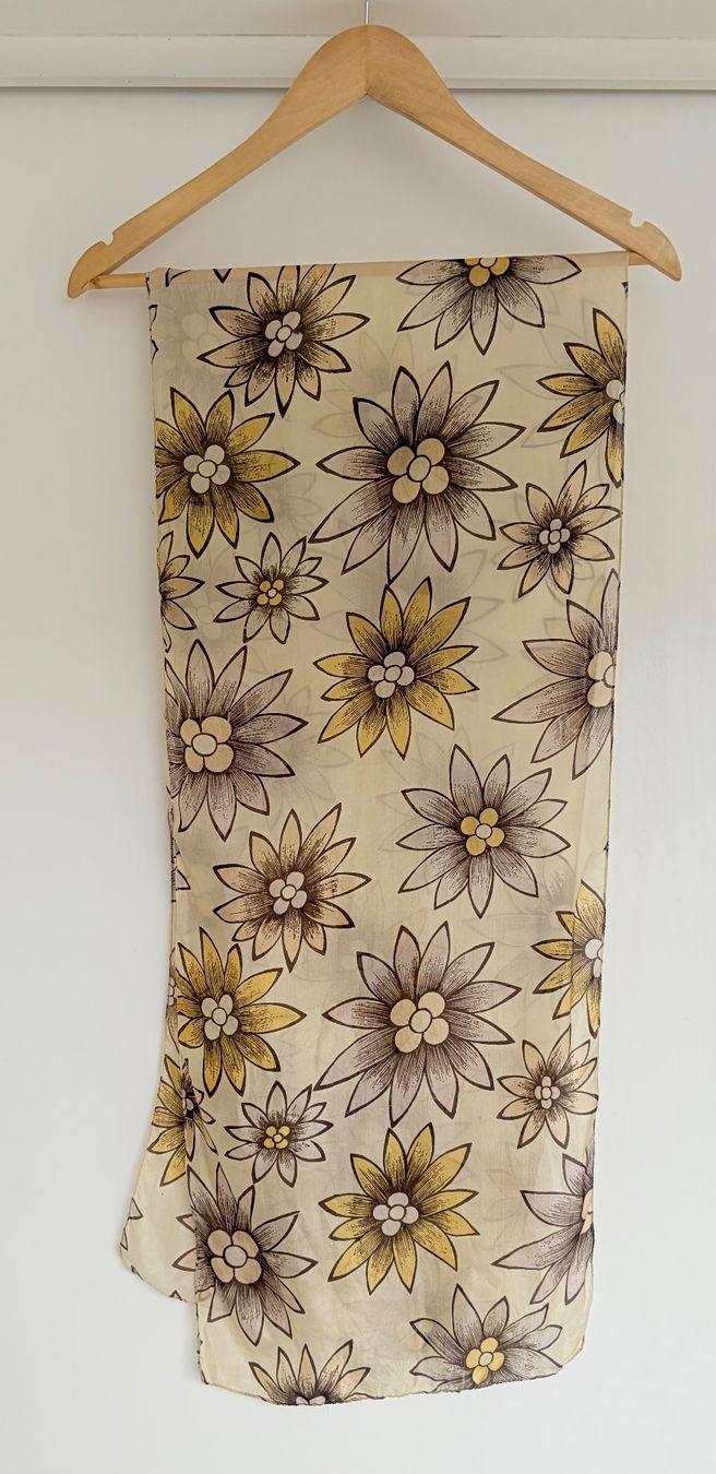 Foulards & écharpes: Seide Schal – D'occasion à Unterägeri par Jutka_04 3