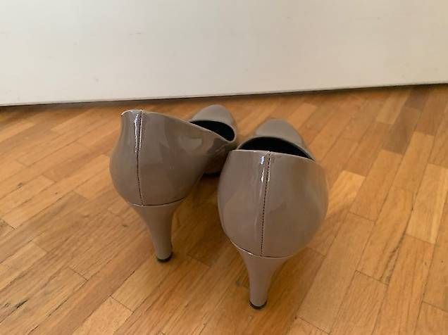 Damenschuhe: Pumps Naviboot Gr 38 – Gebraucht aus Adliswil von Elyaque2005 1