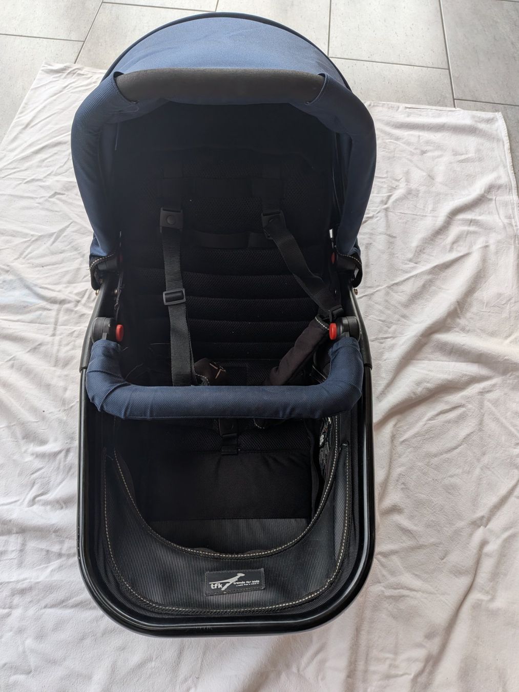 TFK Carrozzine: Kinderwagen tfk Joggster – Usato da Wattenwil venduto da SueSan 8