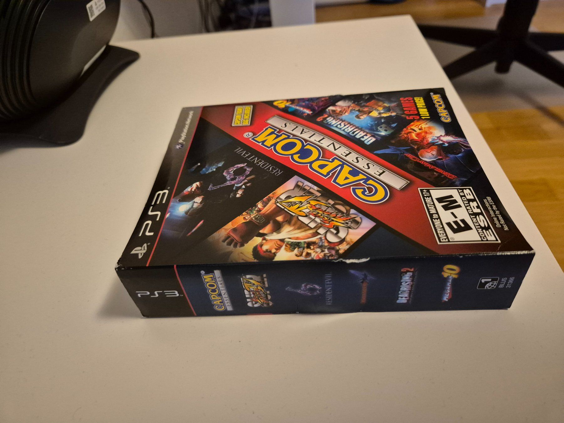 Sony Giochi: Capcom Essentials - RE 6 / DR 2 / SSF 4 / DMC 4 / MM 10 – Usato da Schneisingen venduto da jordan60078 1