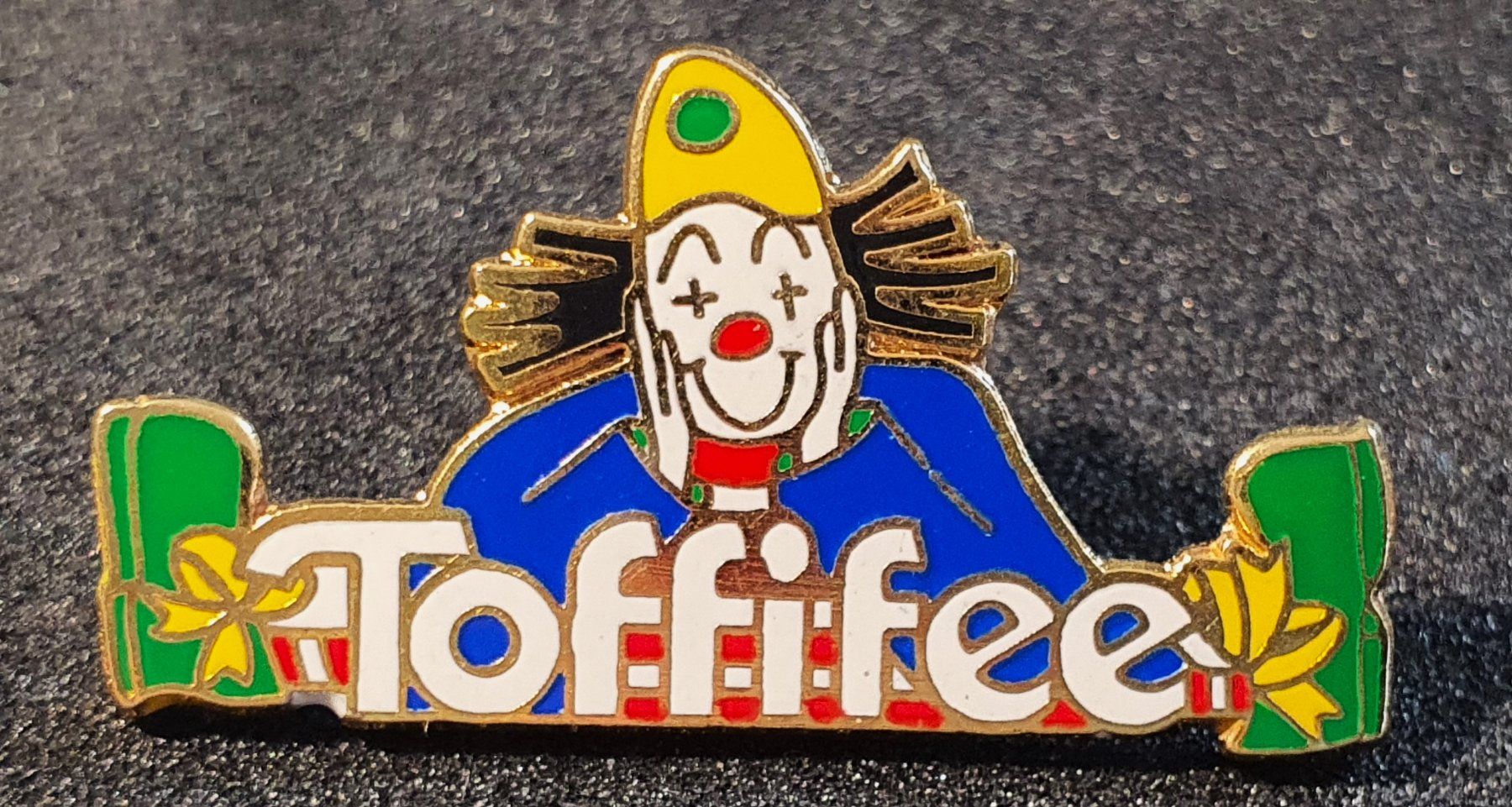Placchette & Badge: T757 - Pin Clown Toffifee – Usato da Reinach BL venduto da Boston-Verkauf