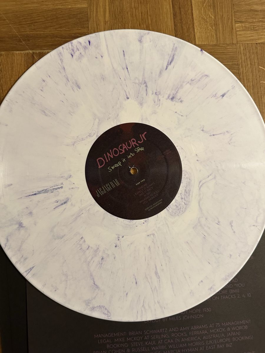 Dischi in vinile: Dinosaur Jr. - Sweep it into Space Splatter LP mit CD – Usato da Zürich venduto da mickeey 2