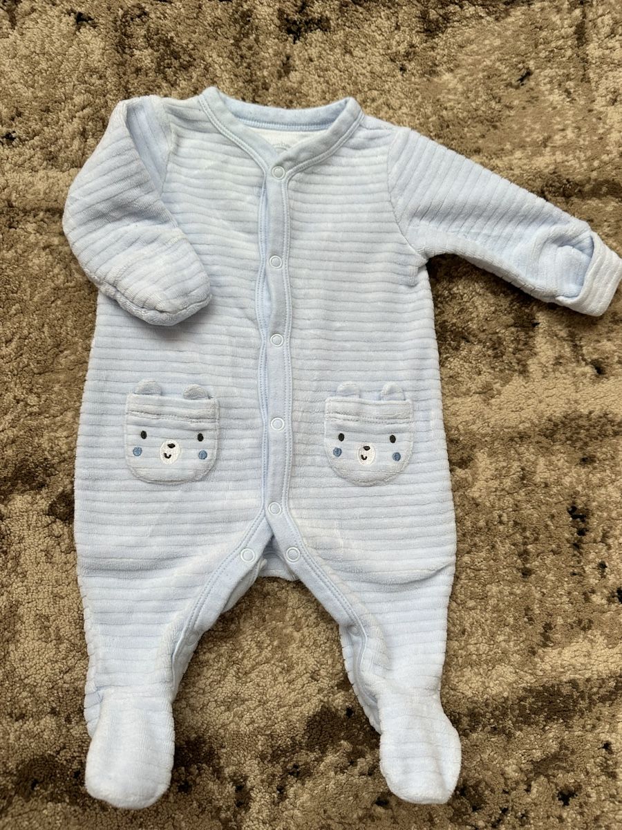 C&A Pigiama & Simili: Gr 56 Pyjama C&A – Usato da Wettingen venduto da hak_52m8