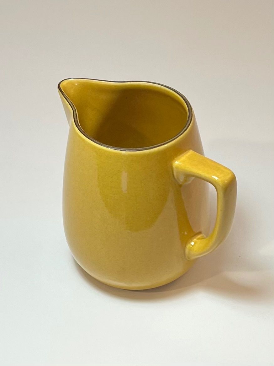 Rössler Caraffe: 0.65L - Rössler - Krug senfgelb / Pot moutarde – Usato da Bern venduto da Vin-tage