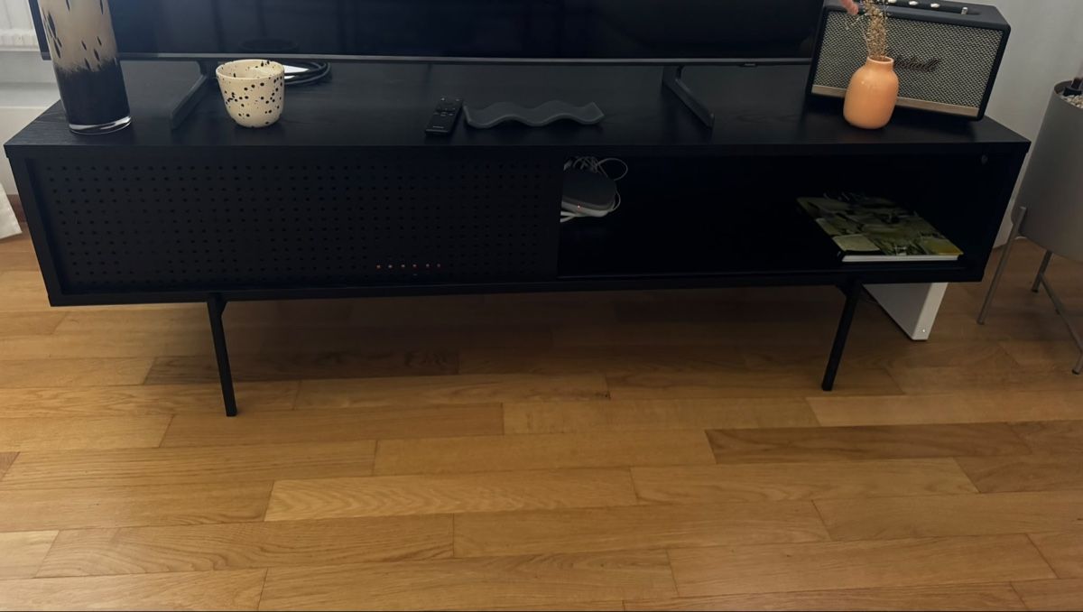 TV Möbel: Sideboard / Lowboard – Gebraucht aus Birsfelden von Salvo09