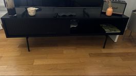 Sideboard / Lowboard