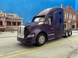 NEU Kenworth T680 Sleeper HO Logistics Replicas USA H0 1/87
