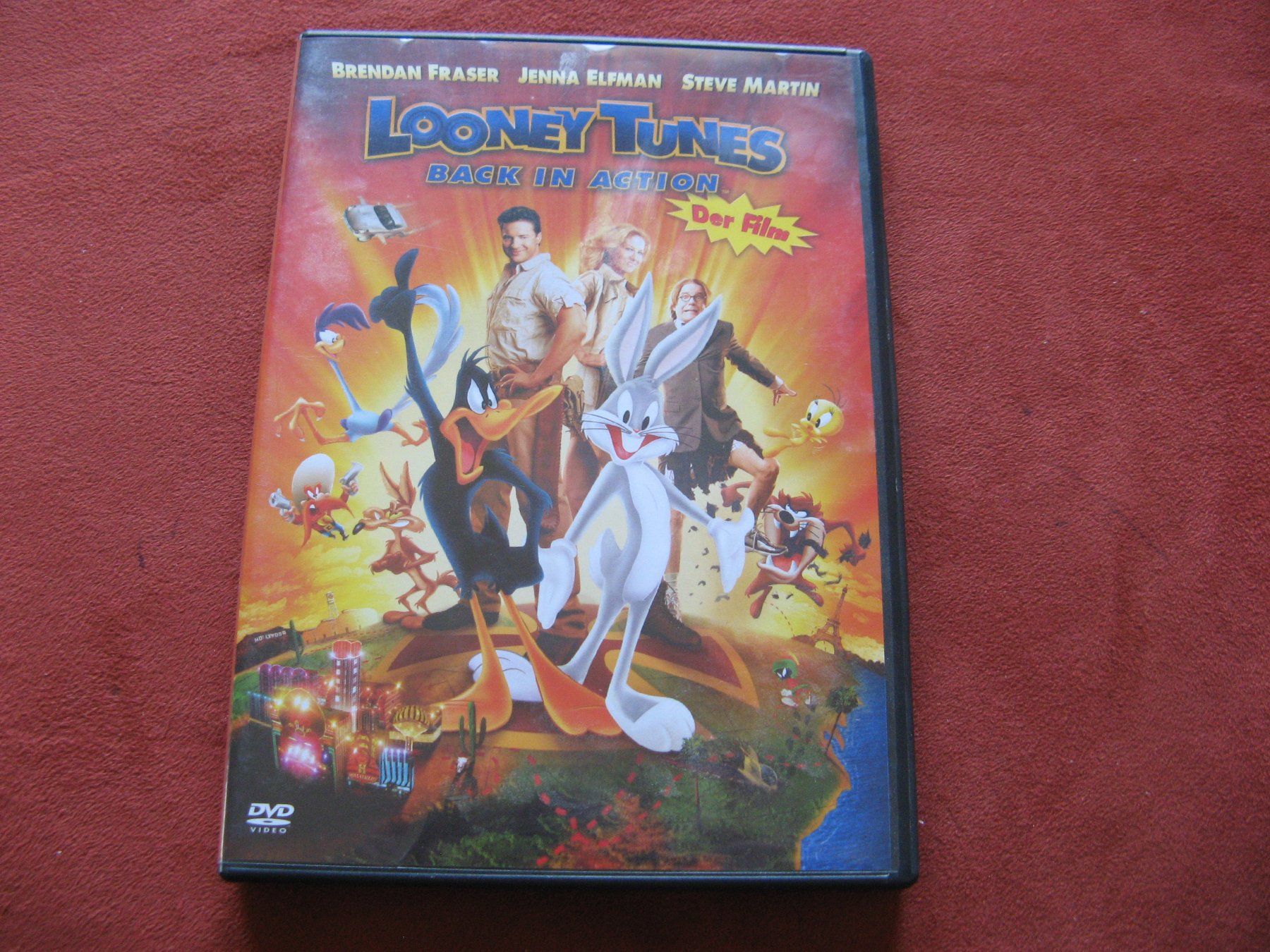 Tutti i DVDs: DVD Looney Tunes back in Action – Usato da Zürich venduto da apil