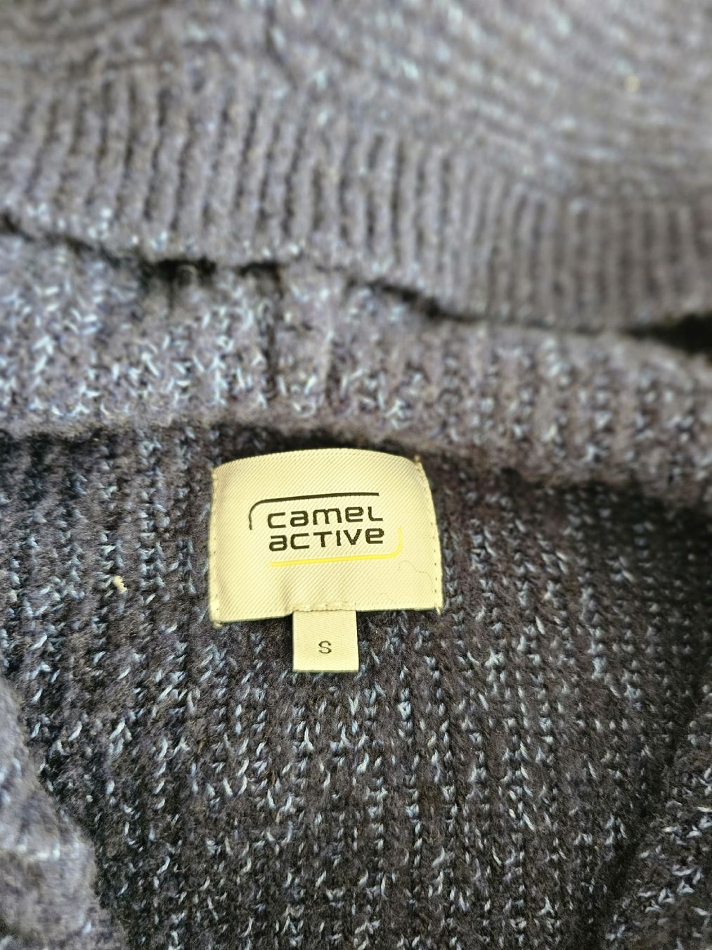 Giacche: Tolle Camel Active Strickjacke mit Kapuze, Gr. S, – Nuovo (secondo la descrizione) da St.Gallen venduto da amaka01 4