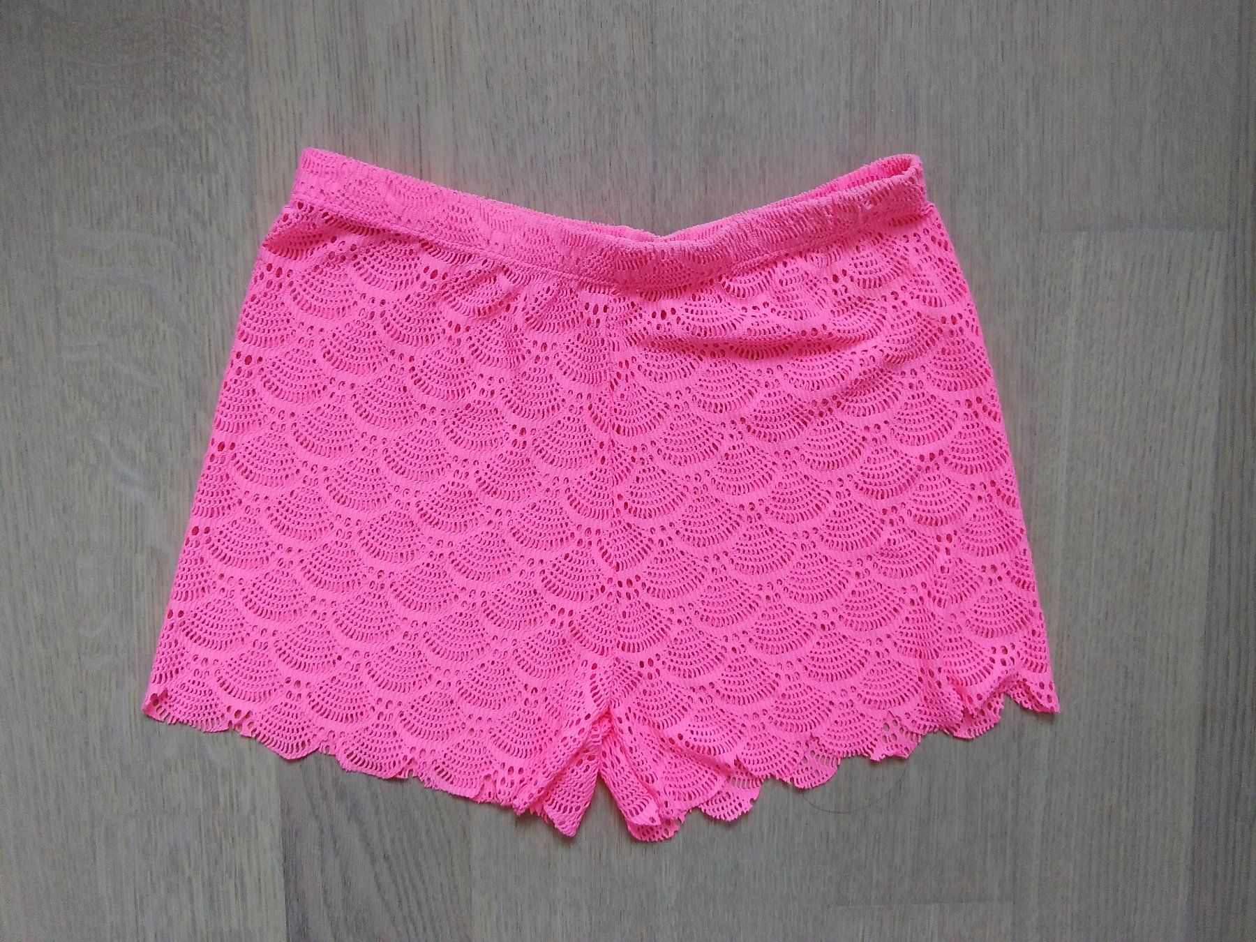 Costumi da bagno & Bikini: Bikini und Strand-Hose Gr.XS/S – Nuovo (secondo la descrizione) da Gossau SG venduto da Black-Queen 2