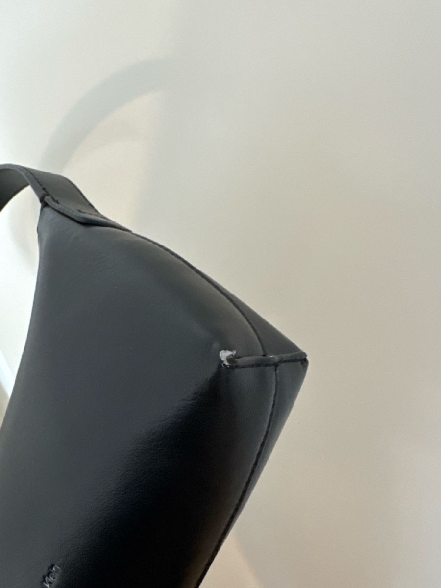 Calvin Klein Borse: Calvin Klein Black Shoulder Bag – Usato da Zürich venduto da AnnaSaskia 3