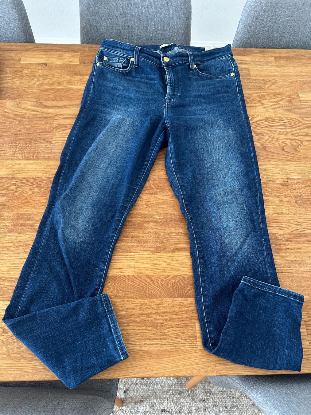 Mankind Jeans: 7 For All Mankind Jeans: Gr. 31, blau – Gebraucht aus Basel von Interstellar85