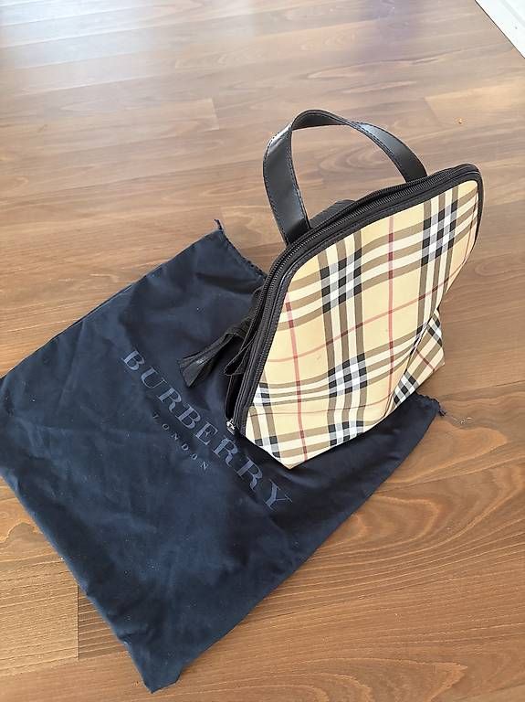 Burberry Rucksäcke: Burberry Rucksack (original) – Gebraucht aus Arlesheim von Frenchie