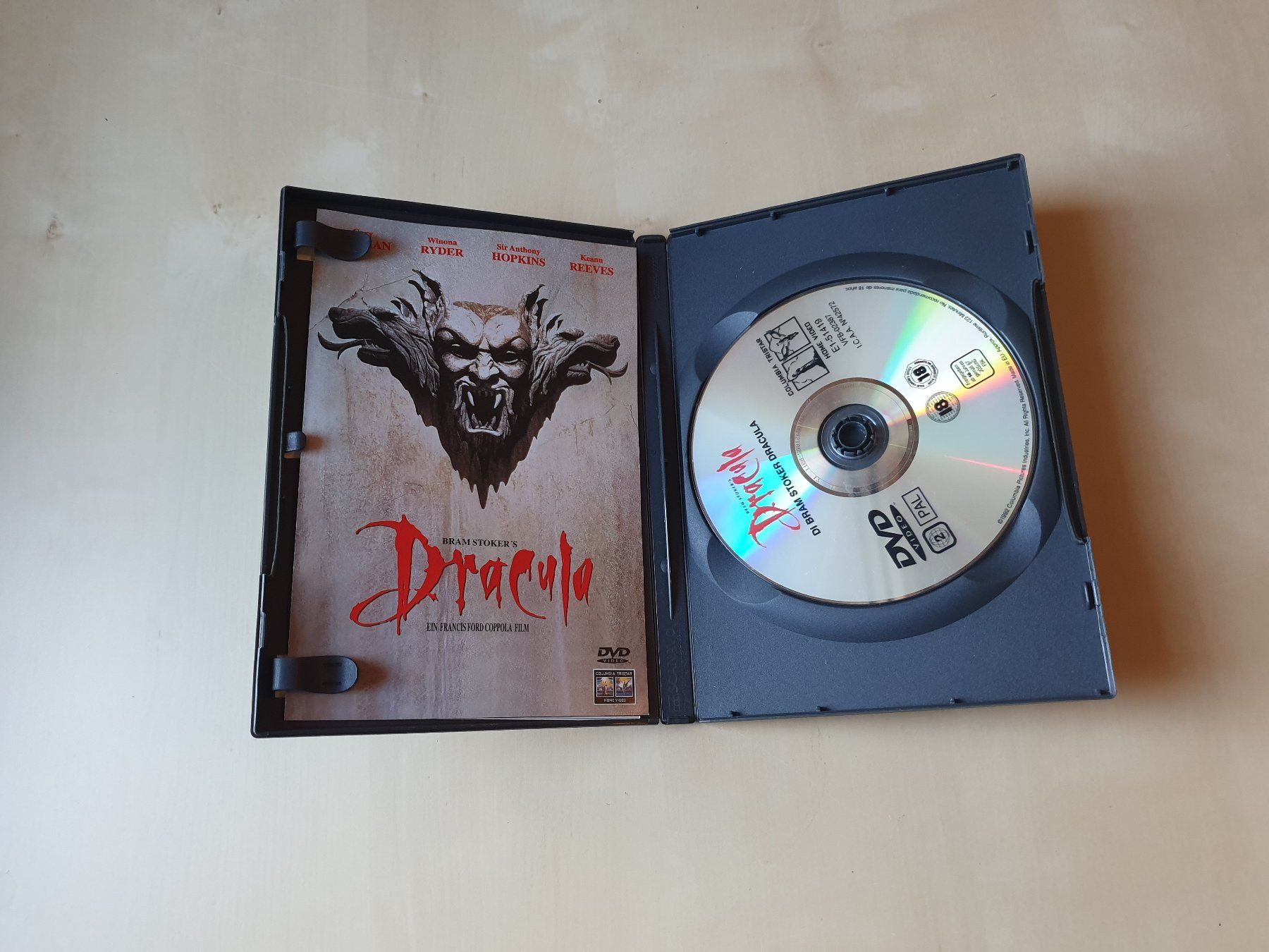 Tutti i DVDs: Bram Stockers Dracula – Usato da Stansstad venduto da collectorsshop 2