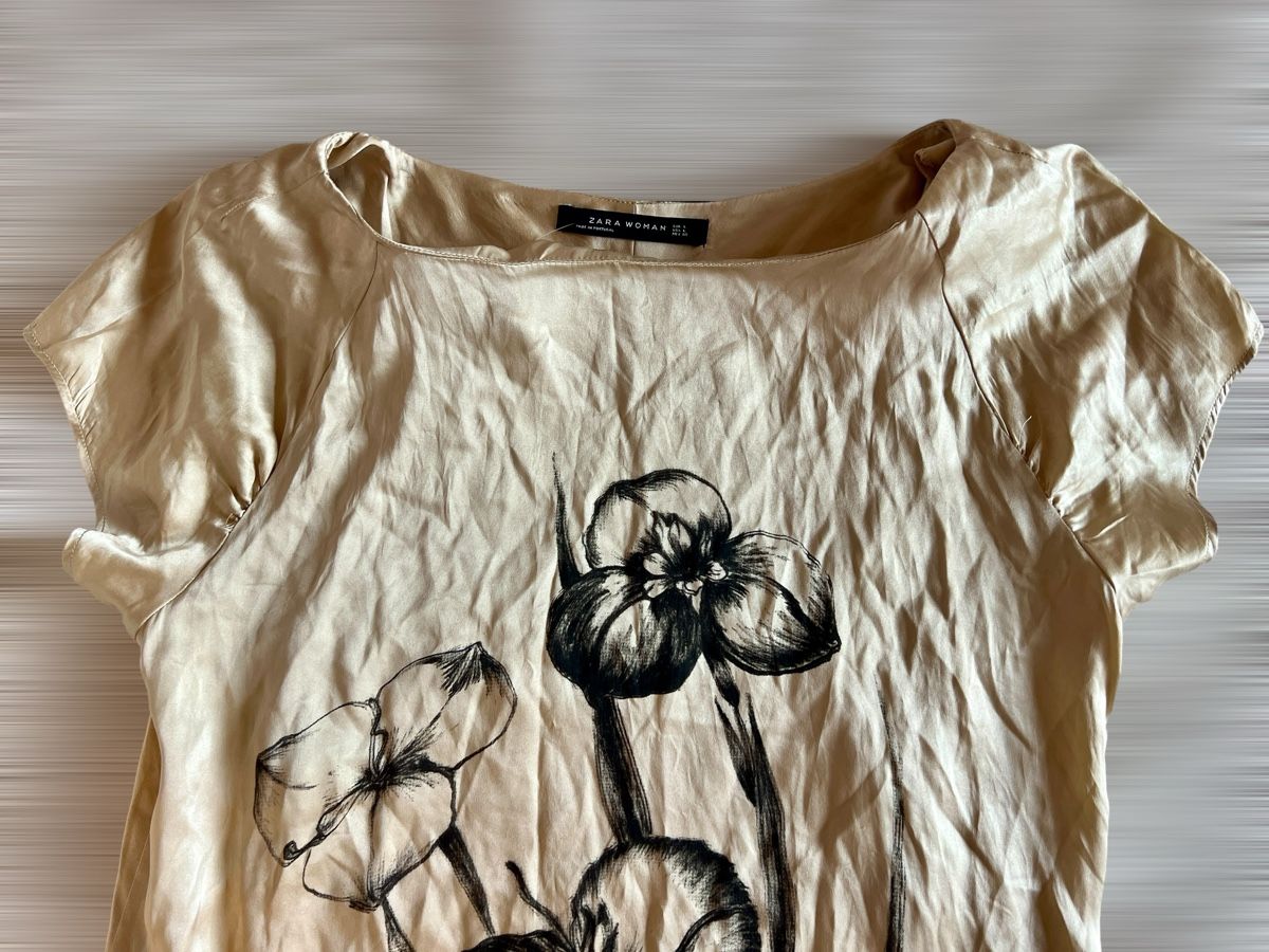 Zara Vestiti: Robe Zara T.L beige à fleurs, soyeuse élégante – Usato da Lausanne venduto da Stephaniesdressing 5