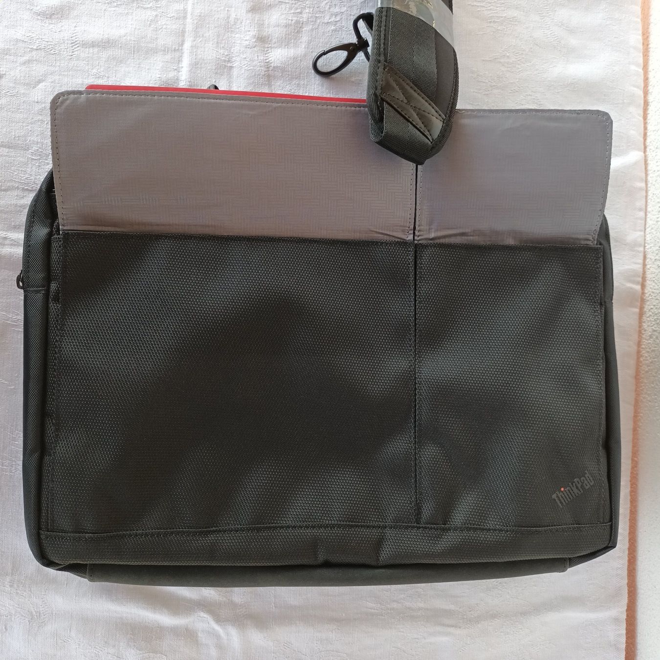 Borse: PC Tasche Think Pad – Nuovo (secondo la descrizione) da Bäretswil venduto da ricoric 8