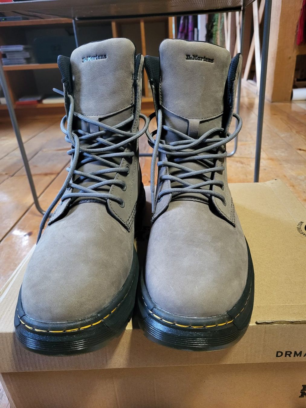 Dr. Martens Scarpe da uomo: Dr Martens neuves taille 45 – Nuovo e nell'imballaggio originale da Movelier venduto da Gwadafab 2