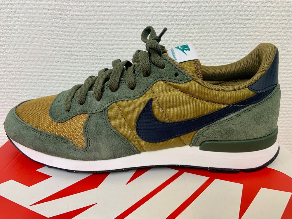 Nike internationalist 2024 military green