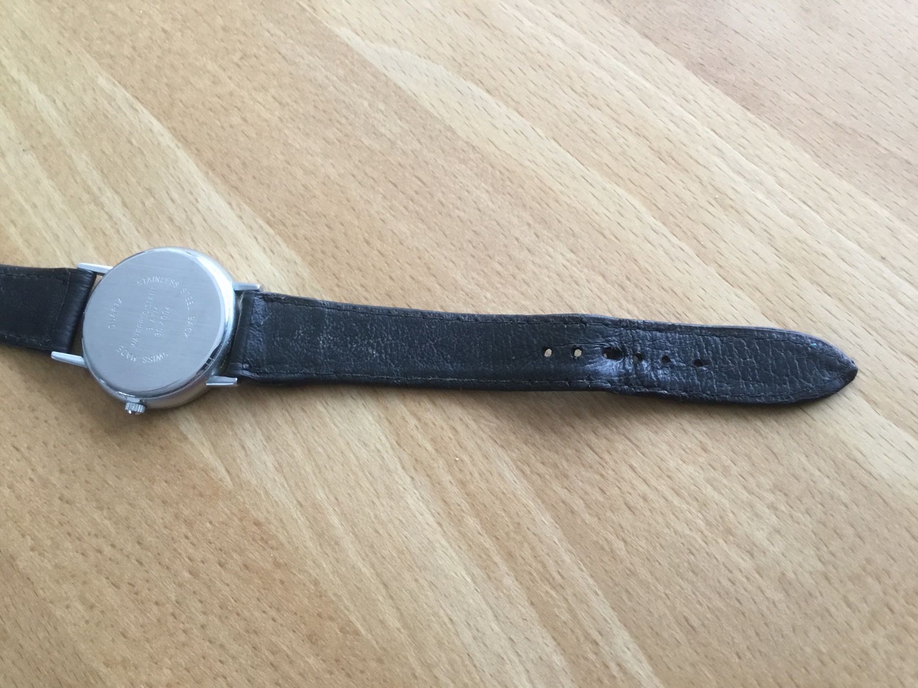 Swiss Orologi: Mercedes-Benz Uhr – Difettoso da Kerzers venduto da Georges3210 3