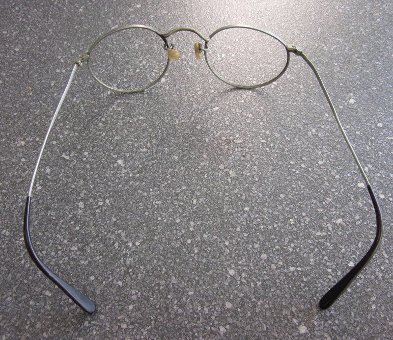 Occhiali & Lenti: Vintage Drahtgestell Brille ohne Gläser – Usato da Bischofszell venduto da Pfau0 1