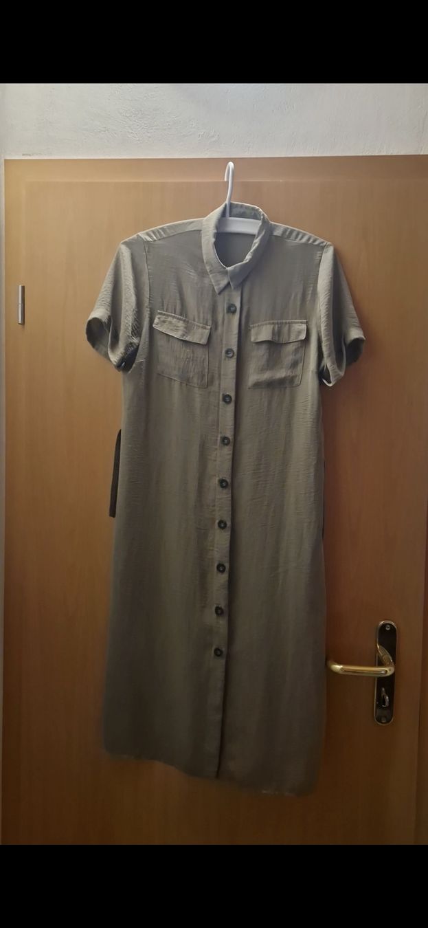 Vestiti: Kleid Khaki Kurzarm Grösse M Neu – Usato da Bubendorf venduto da ang_b829 1