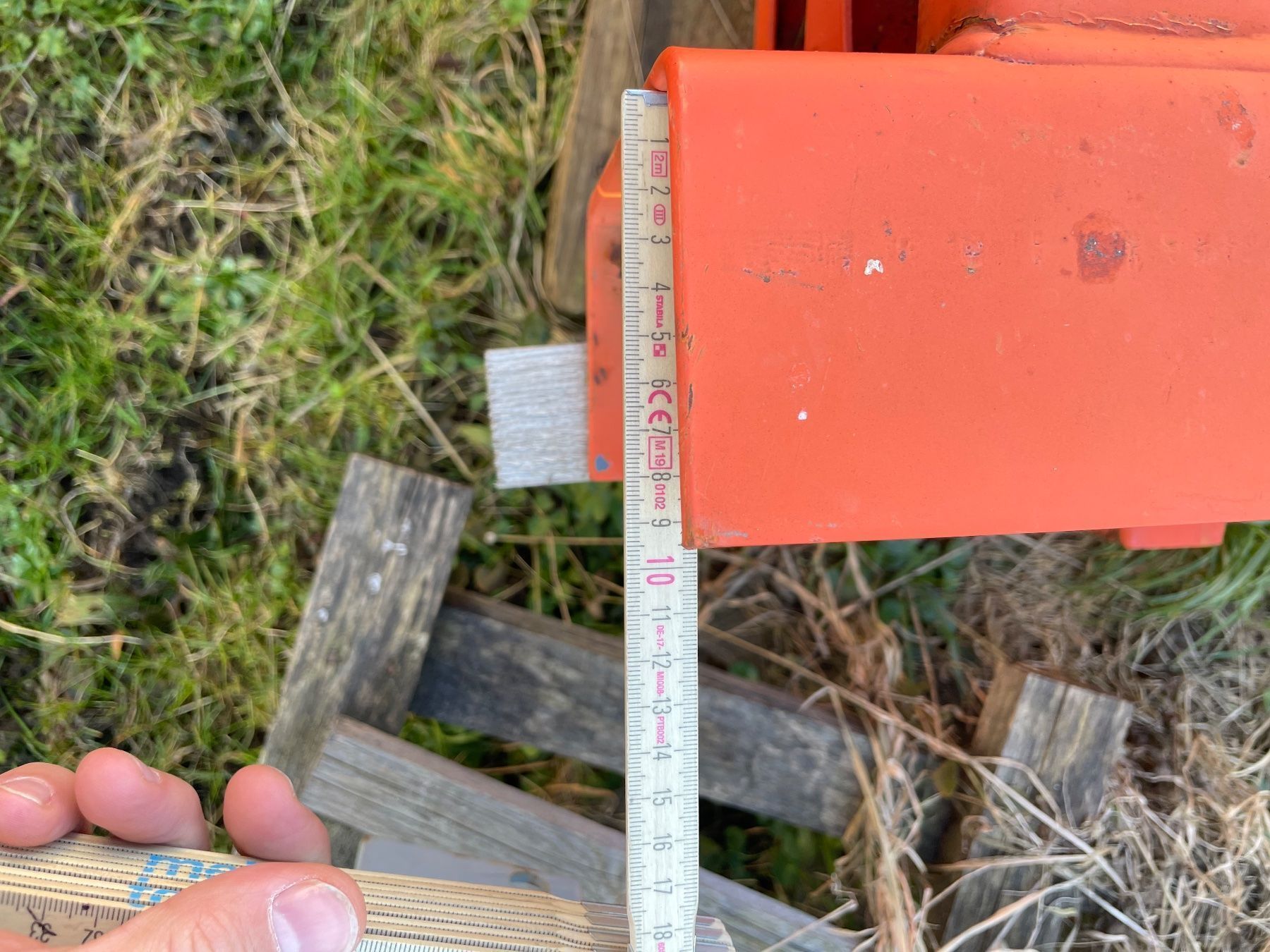 Scaffali: Kragarm elvedig – Usato da Niederuzwil venduto da beti077 2