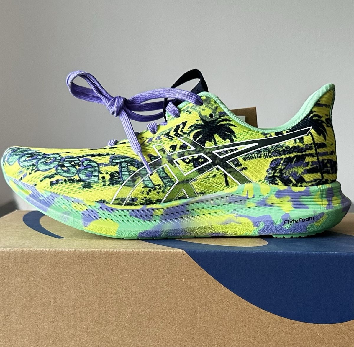 Asics Scarpe da donna: Asics Noosa Tri 14 Yellow/Midnight – Nuovo e nell'imballaggio originale da Biel/Bienne venduto da Akwawini 5