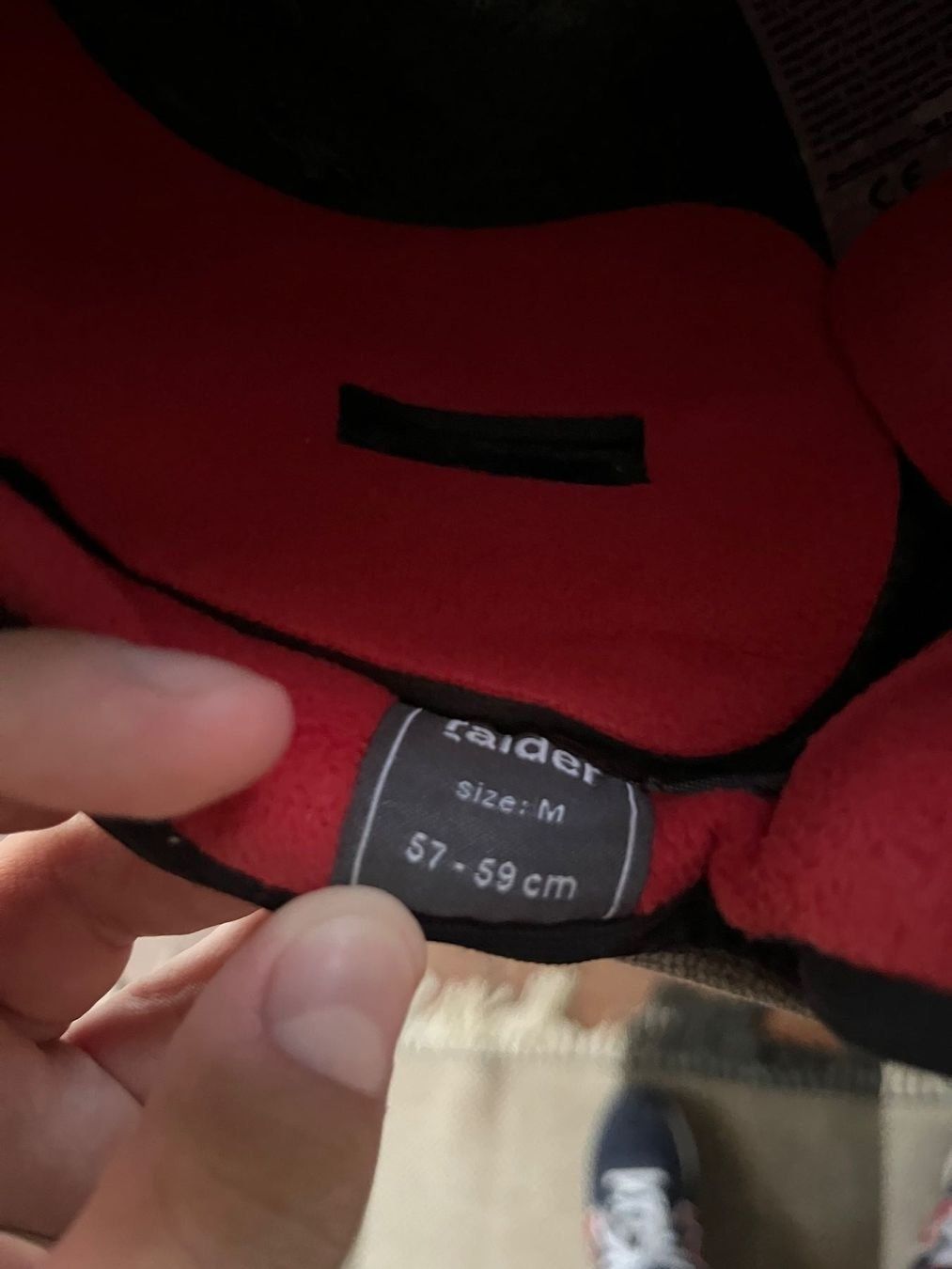 Helme: Casque vélo/BMX/ski - Red Bull – Gebraucht aus Erlach von migdep985 7