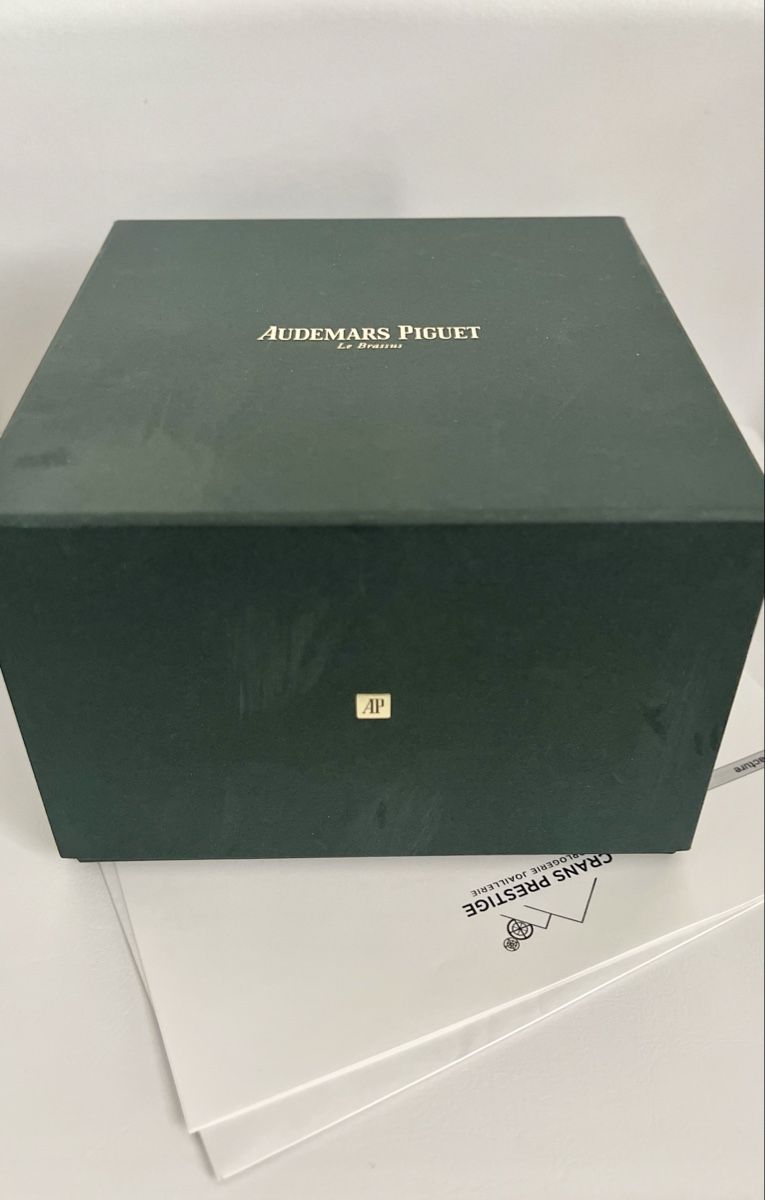 Audemars Piguet Orologi: Audemars Piguet Royal Oak – Nuovo (secondo la descrizione) da Hochdorf venduto da ESK6280 6