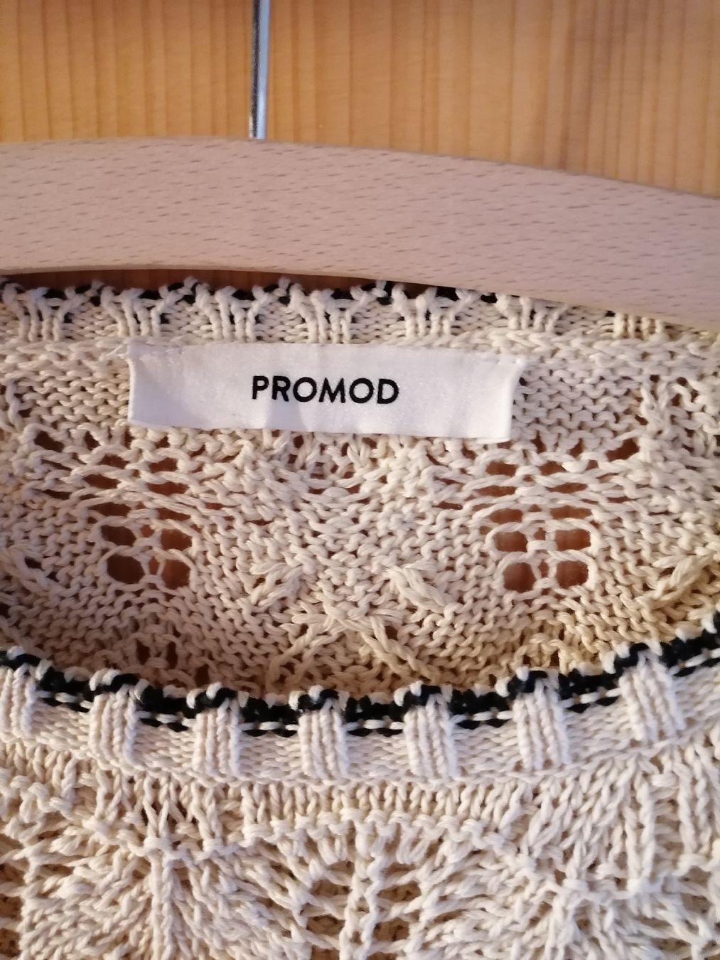 Maglioni & Felpe: Gehäkelter Pullover von Promod, Creme, Grösse S – Usato da Leuk-Stadt venduto da See_Lin 3