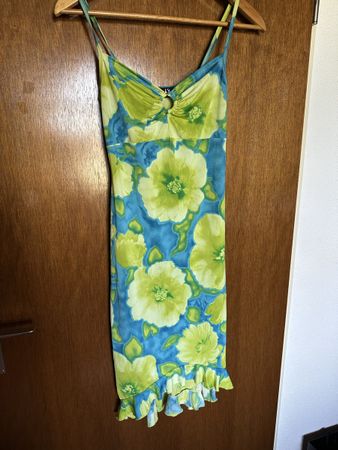 Kleid VEGAs PARIS Grösse S Blumenmuster Vintage
