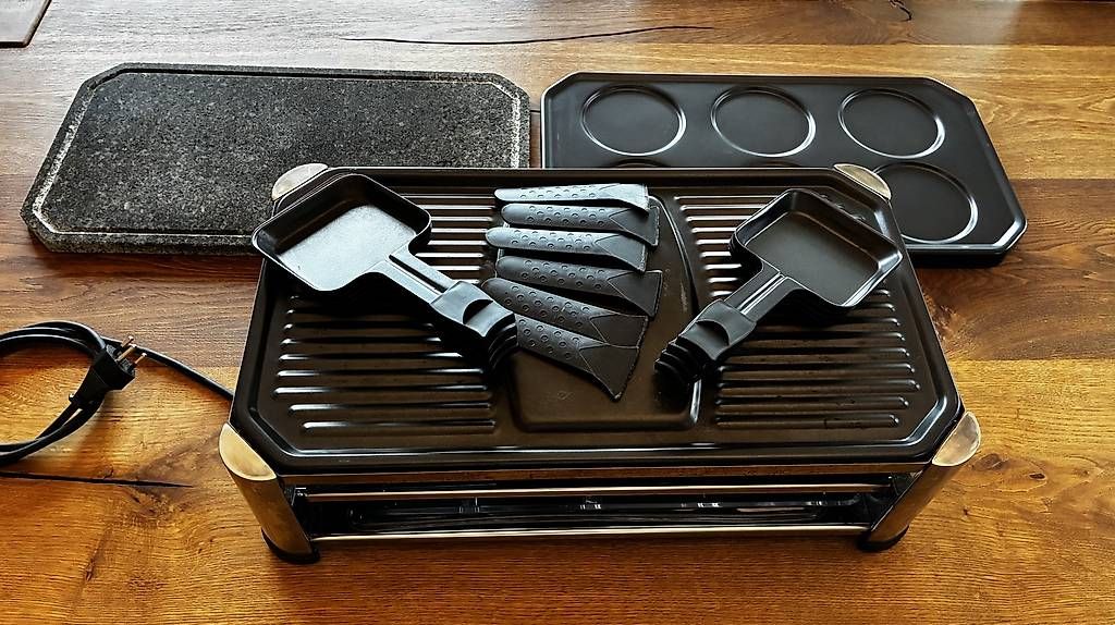 Elettrodomestici da cucina: Raclette / Crêpes Ofen – Usato da Uffikon venduto da FelPas 1