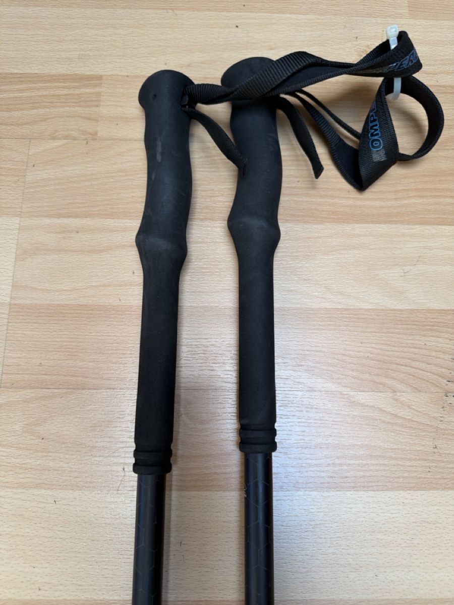Komperdell Bastoncini da trekking: Komperdell Carbon C3 Pro Wanderstöcke – Usato da Thun venduto da BanjoDan 3