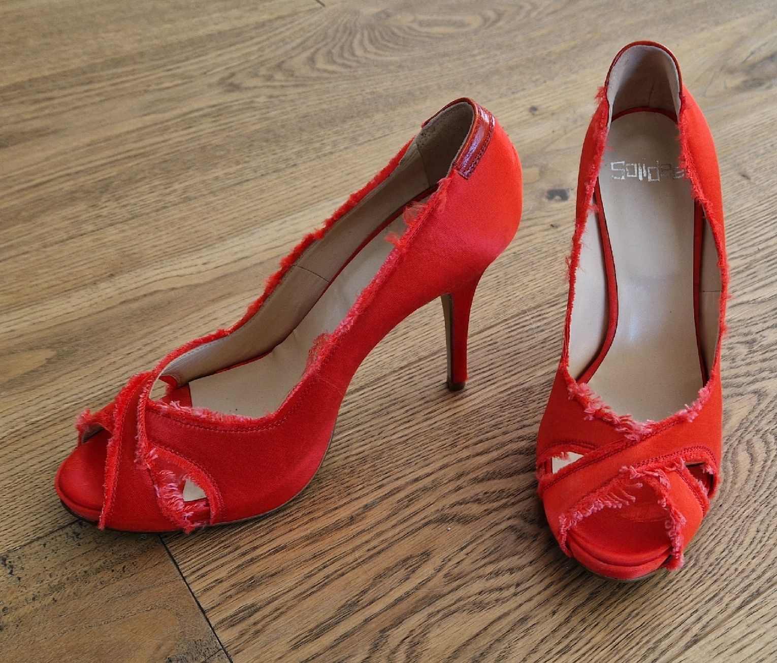 Chaussures femmes: Sandalen Gr. 37 – D'occasion à Rorschacherberg par pao_2ygj