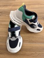 Coole Kinderschuhe mit Klettverschluss, Grösse 35, neuwertig