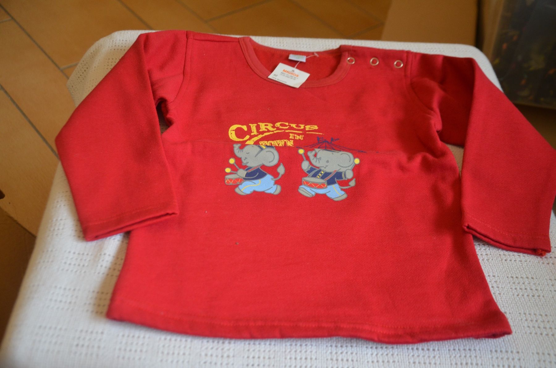 Maglioni & Felpe: TAILLE 90/92 - 2 SWEATSHIRT NEU – Nuovo e nell'imballaggio originale da Chiasso venduto da Dolly015 1