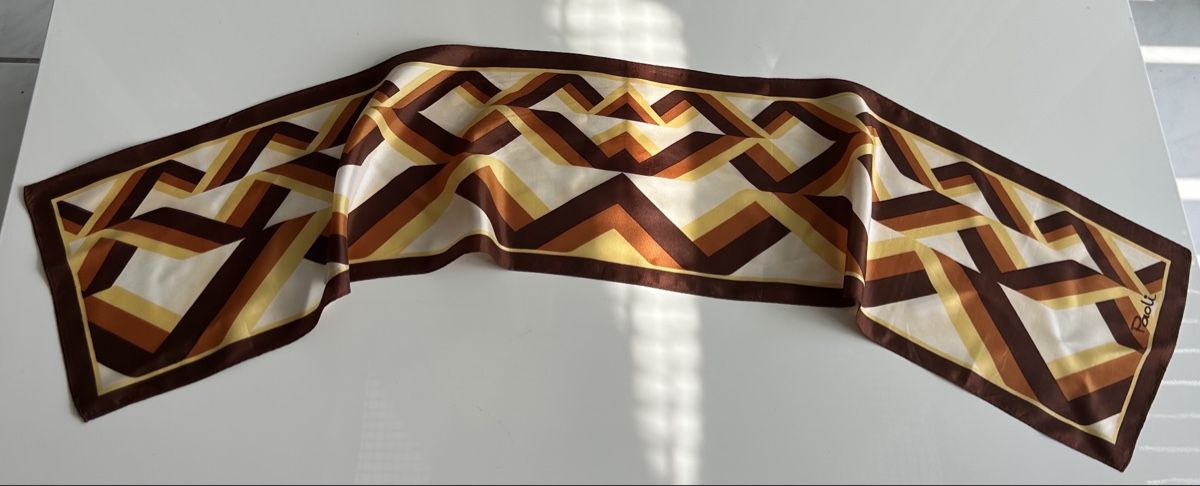 Foulards & écharpes: Paoli scarf geometric pattern brown yellow silk – Neuf (Voir description) à Saland par ele_vc96