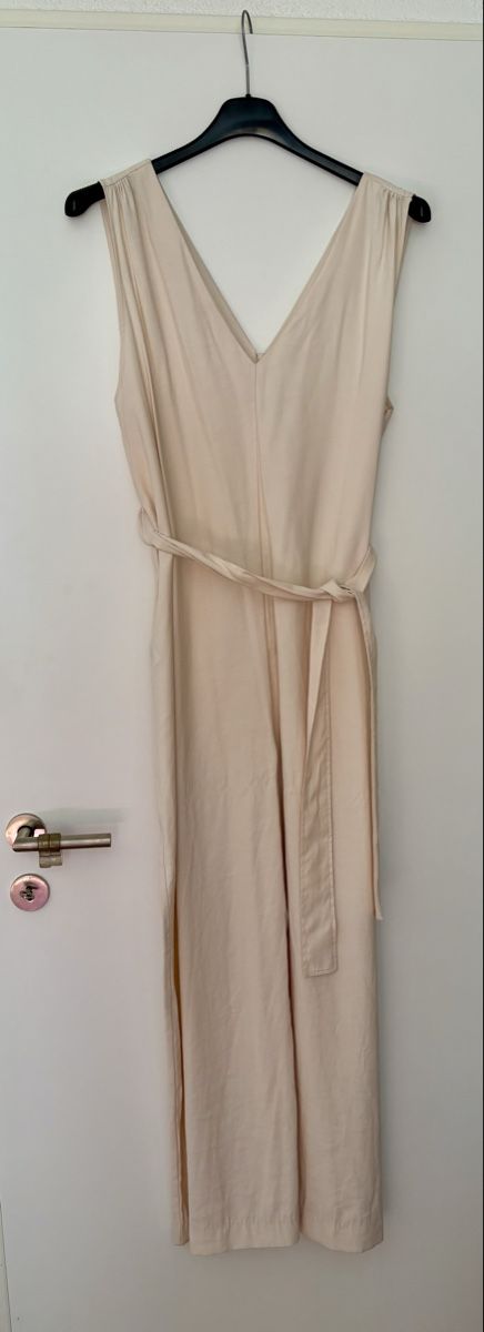 Mango Tute: Mango Jumpsuit, hellbeige, Gr. L, Sommerlich & elegant! – Usato da Steinmaur venduto da KrisTina2212