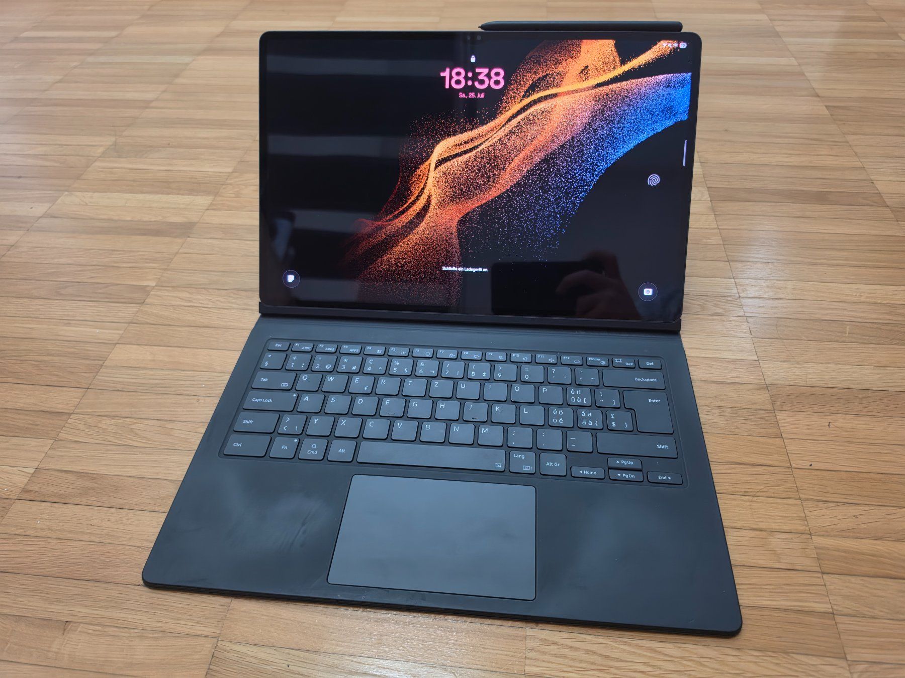 Samsung Tablet PC: Samsung Tab S8 Ultra mit Book Cover Keyboard – Usato da Spreitenbach venduto da pat_xqj6