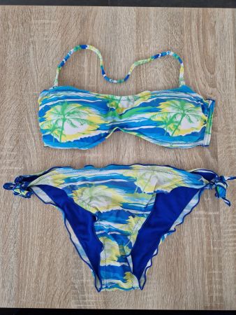 Power Flower Bikini, Gr. 46, Top Zustand!