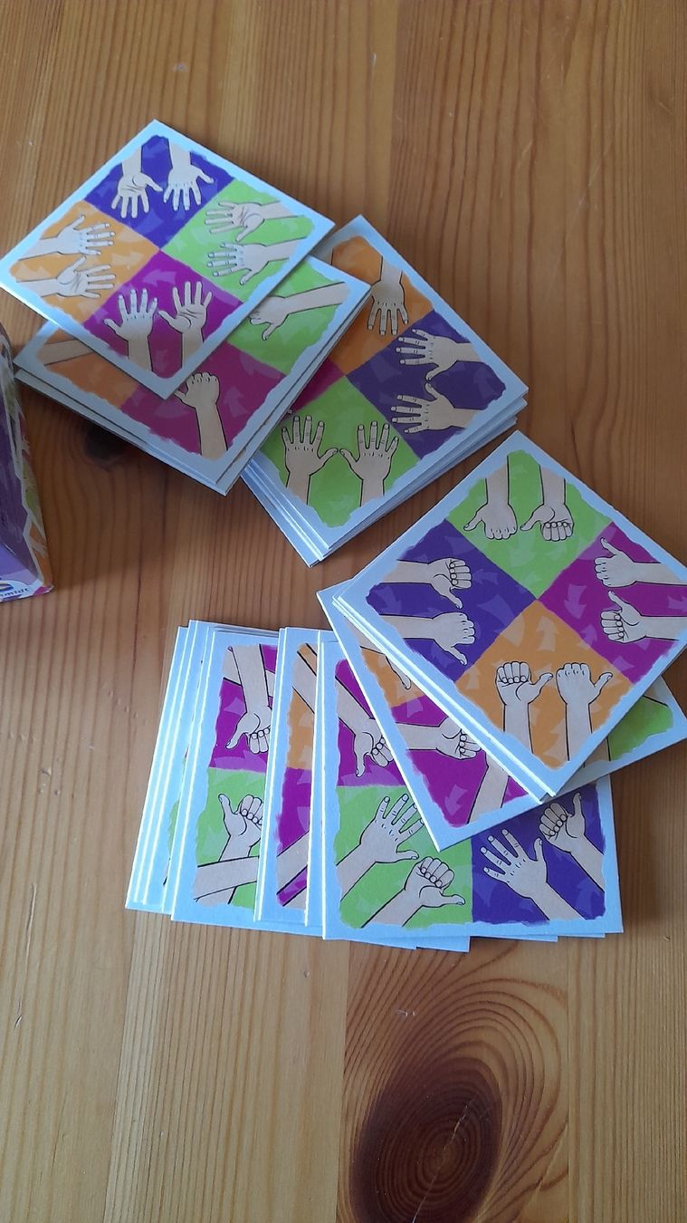 Giochi: Hand up Gesellschaftsspiel – Usato da Nesslau venduto da Churfirsten08 1