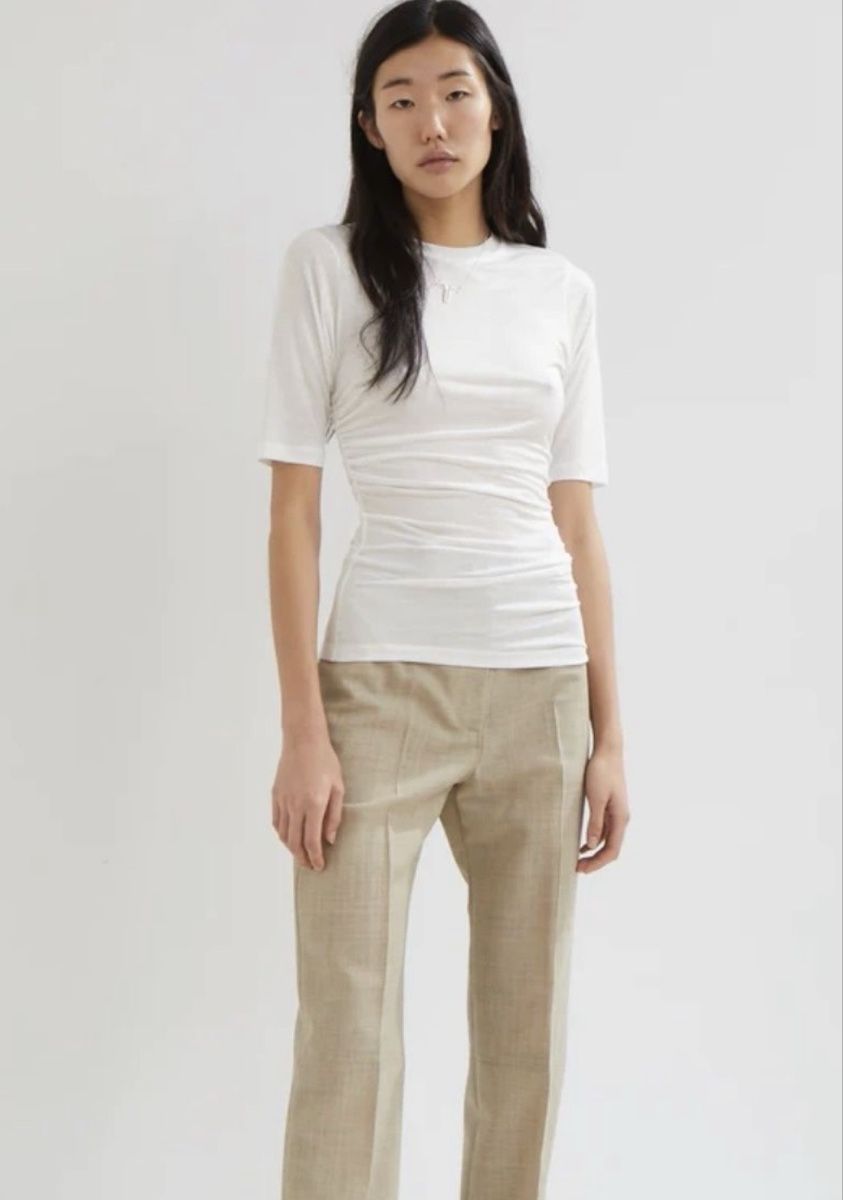 Jacquemus T-Shirts: Jacquemus Le Souk Wrap Shirt  – Gebraucht aus Basel von Petersgasse