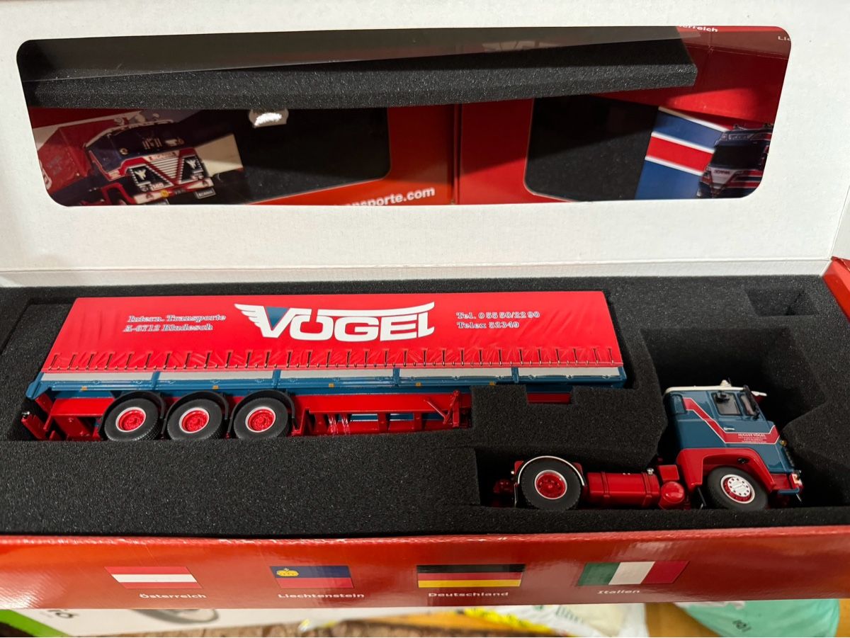 Tekno Kit di modellismo & Modellini statici: Tekno 1:50, Vögel Transporte – Nuovo (secondo la descrizione) da Diessbach b. Büren venduto da Elite66 1