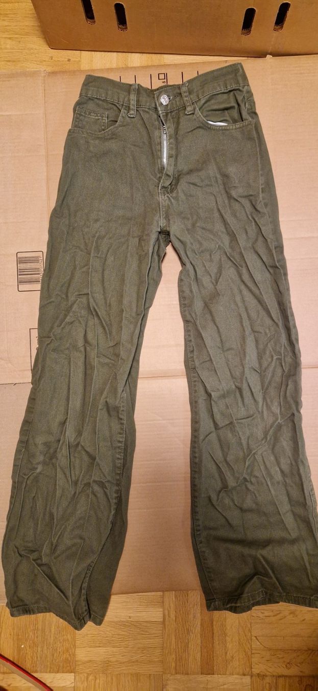 Pantaloni: Hosen verschiedene, Gr 36 – Usato da Kriens venduto da eve_fkw7